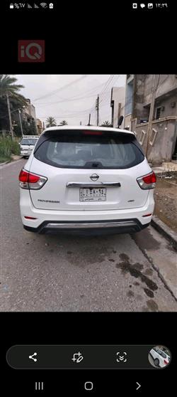 نیسان پاسفایندەر